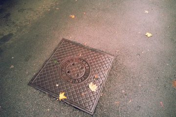 découvrez tout ce qu'il faut savoir sur les égouts : fonctionnement, importance pour l'environnement, et solutions pour leur entretien et leur amélioration.