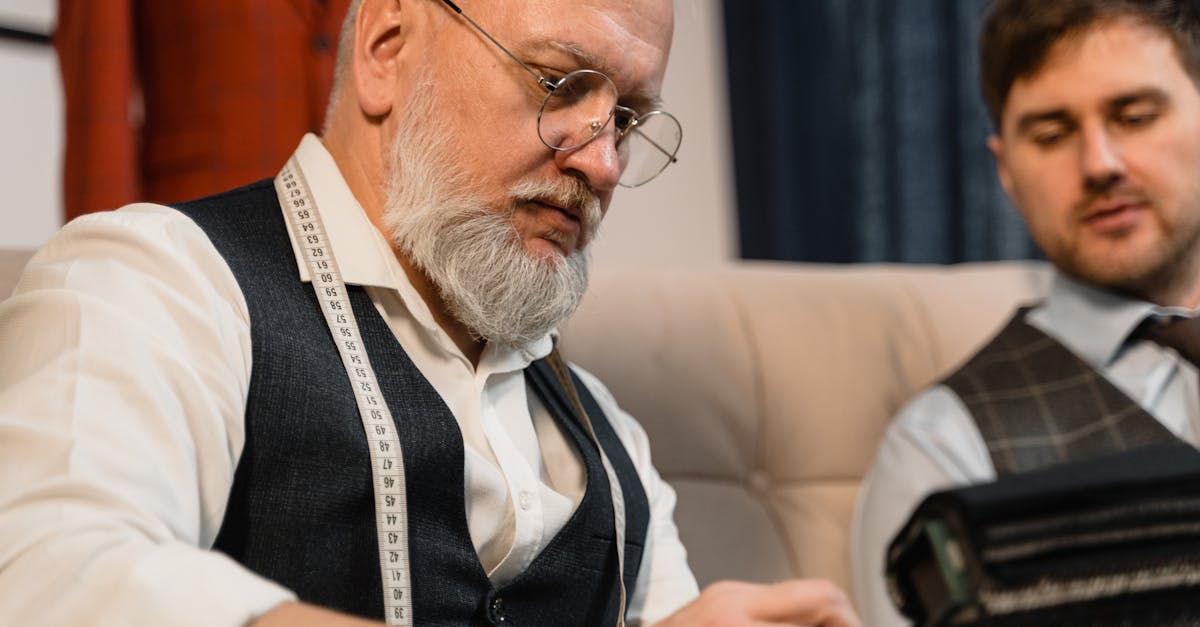 découvrez notre master suite aménagée dans les combles, alliant confort, espace et élégance pour un séjour unique sous le toit.