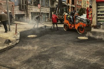 service de resurfaçage d'asphalte professionnel pour améliorer et réparer vos surfaces extérieures, garantissant durabilité et esthétique.