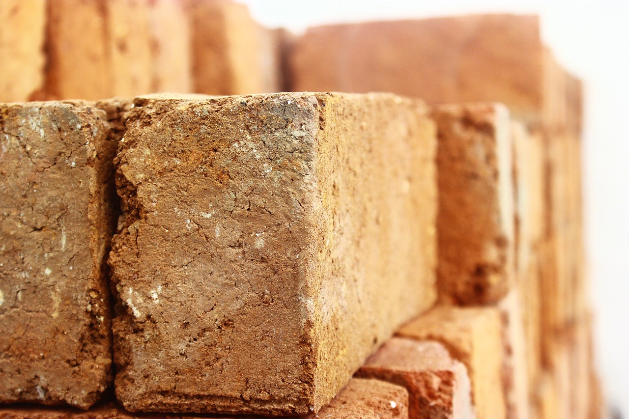 découvrez une large gamme de matériaux de maçonnerie de haute qualité pour tous vos projets de construction et rénovation.