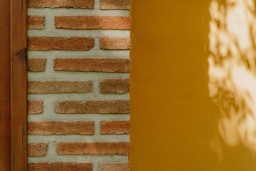 mur